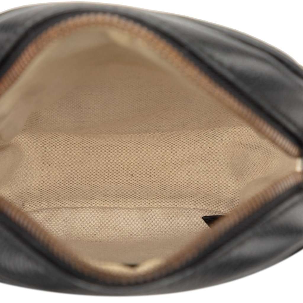 Gucci Mini Grained Calfskin Logo Crossbody Black Leather Very good condition - Model View