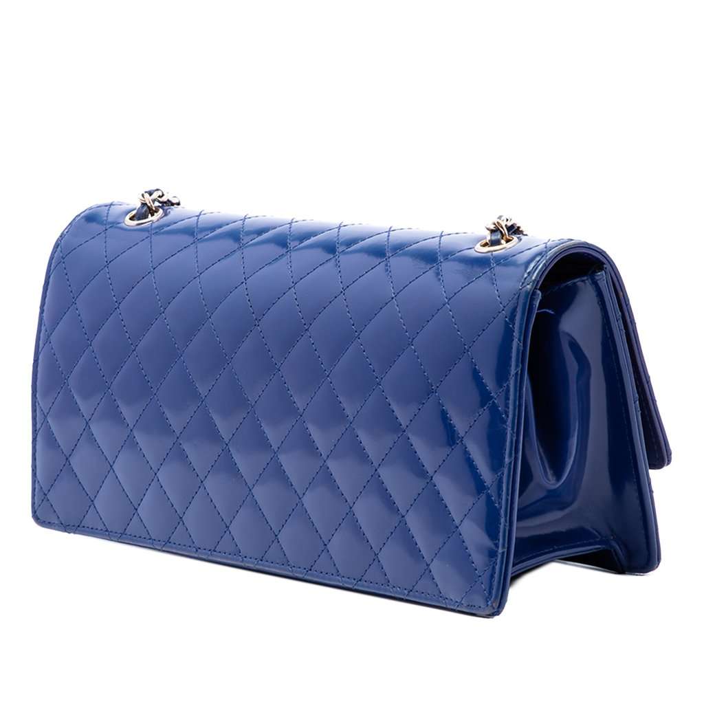 Chanel CC Quilted Lambskin Long Flap Blue Leather Good condition - Back View