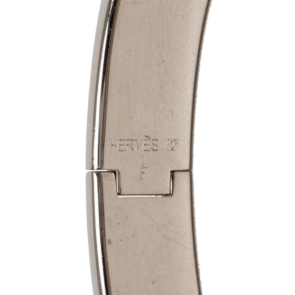 Hermès Narrow Enamel Clic Clac H Bracelet PM Black Very good - Model View