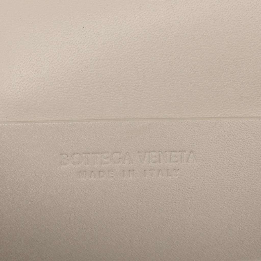 Bottega Veneta Small Lambskin Beak Crossbody Silver Leather Very good - Box View