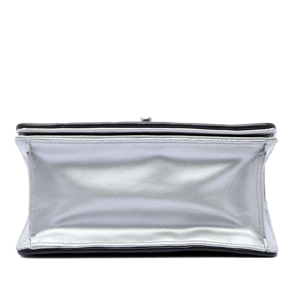 Chanel Small Chevron Lambskin Couture Flap Black Leather Very good condition - Inside View