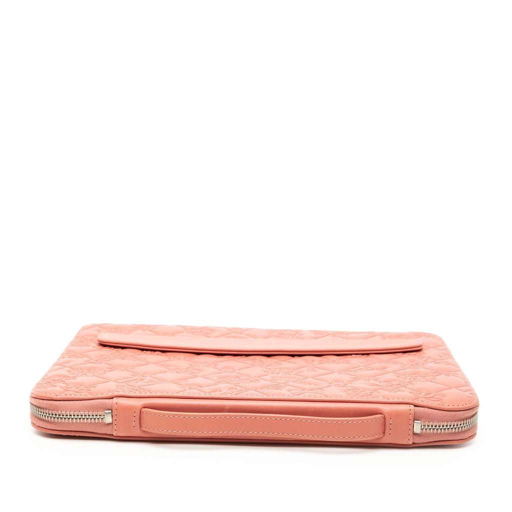 Chanel Embossed Lambskin Lucky Symbols iPad Case Pink Leather Very good - Inside View