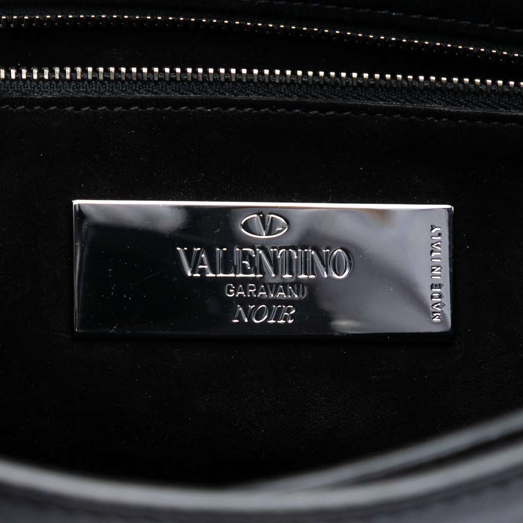 Valentino Medium Craquele Calfskin Guitar Strap Rockstud Rolling Flap Crossbody Black Leather Very good condition - Box View