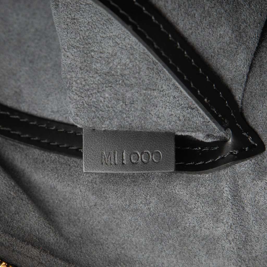 Louis Vuitton Epi Alma PM Black Leather Very good condition - Box View
