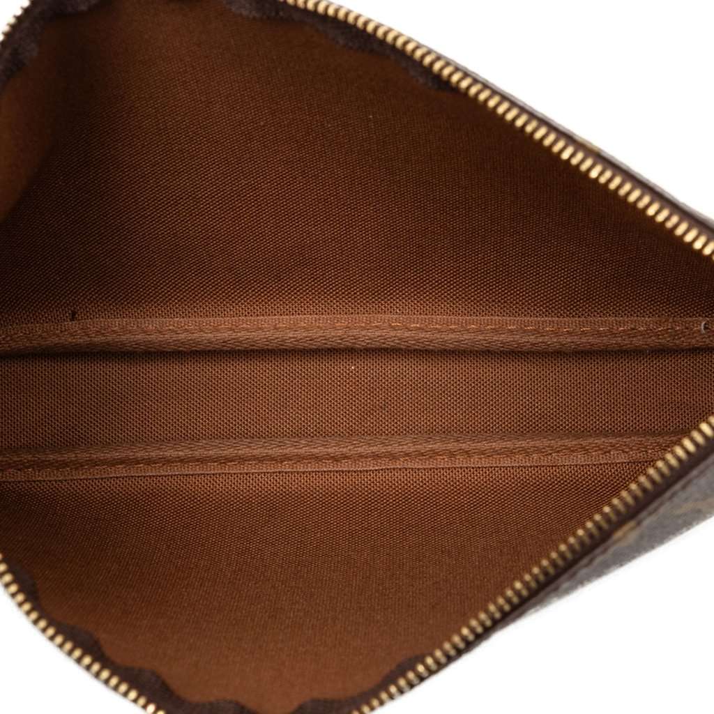 Louis Vuitton Monogram Pochette Accessoires Brown Good condition - Model View