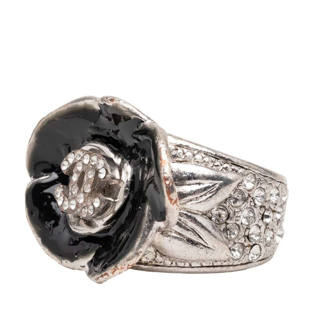 Chanel CC Brass and Strass Enamel Camellia Ring Black Metal Very good condition - Back View