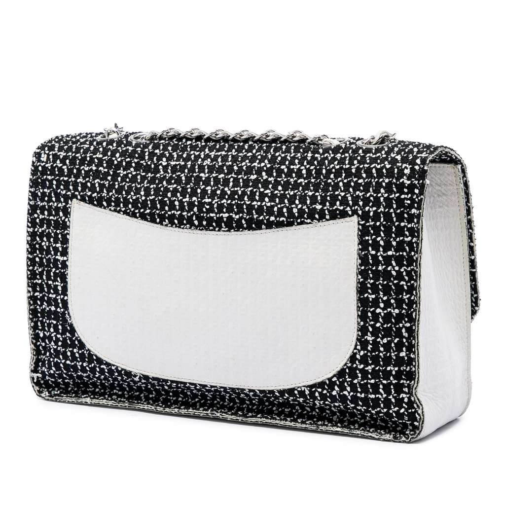 Chanel Jumbo Classic Tweed and Calfskin Single Flap Black Very good condition - Back View