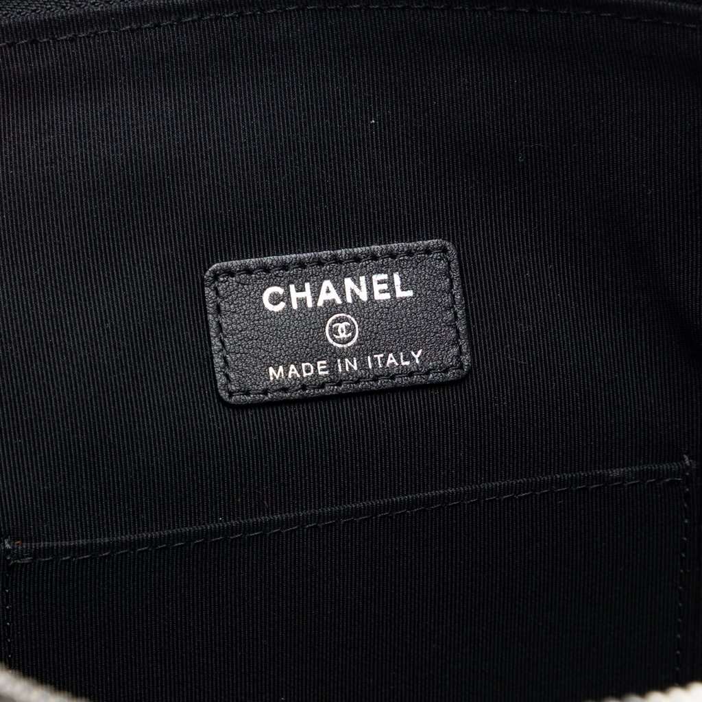 Chanel CC Quilted Lambskin Classic Trunk Case Black Leather Very good condition - Box View