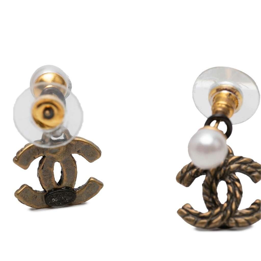 Chanel CC Gold Plated Faux Pearl Rope Drop Push Back Earrings Gold Metal Very good condition - Inside View