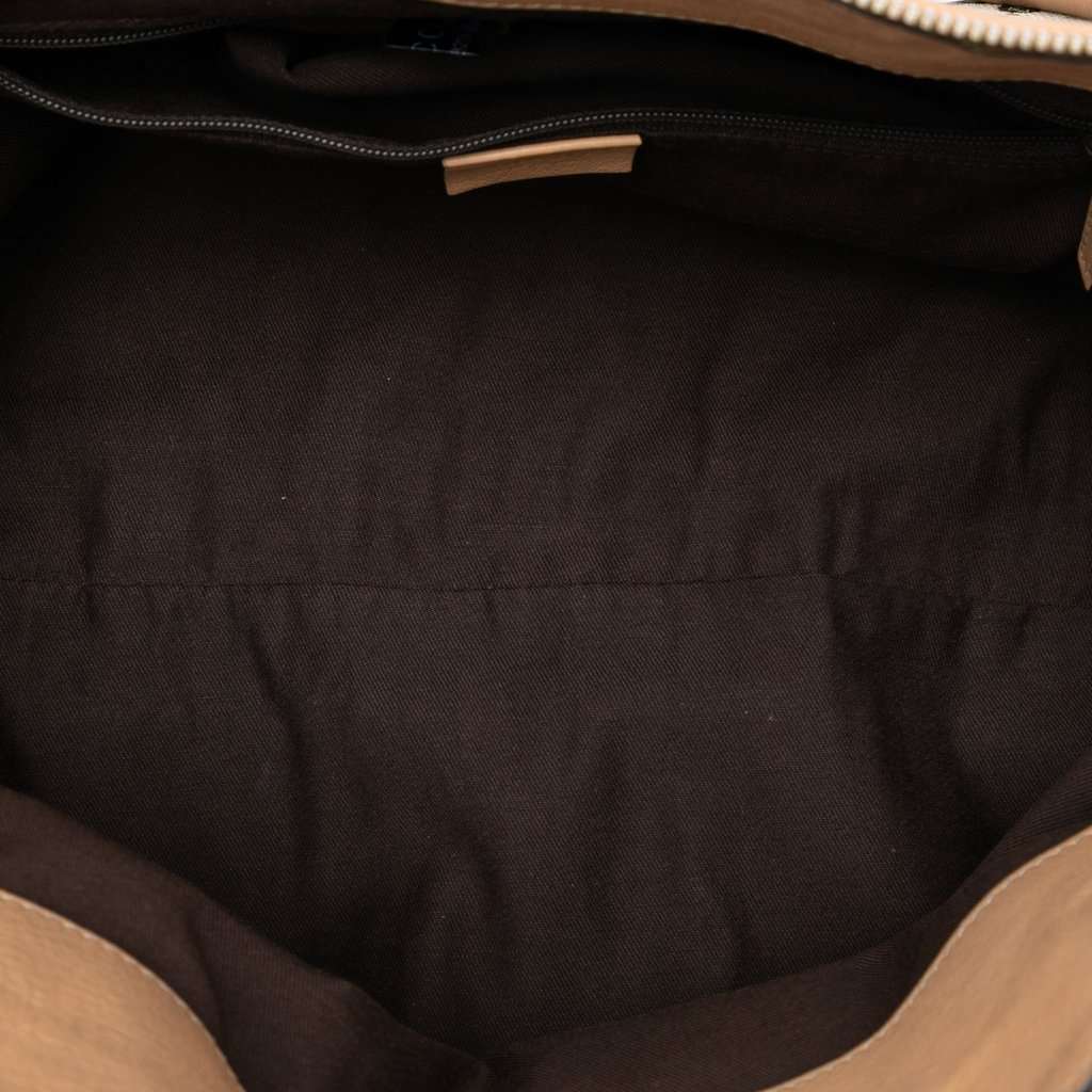 Gucci GG Canvas Abbey D Ring Tote Beige Very good condition - Model View