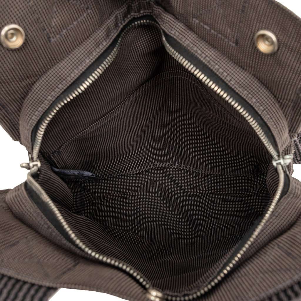 Hermès Canvas Herline Backpack PM Black Very good - Model View