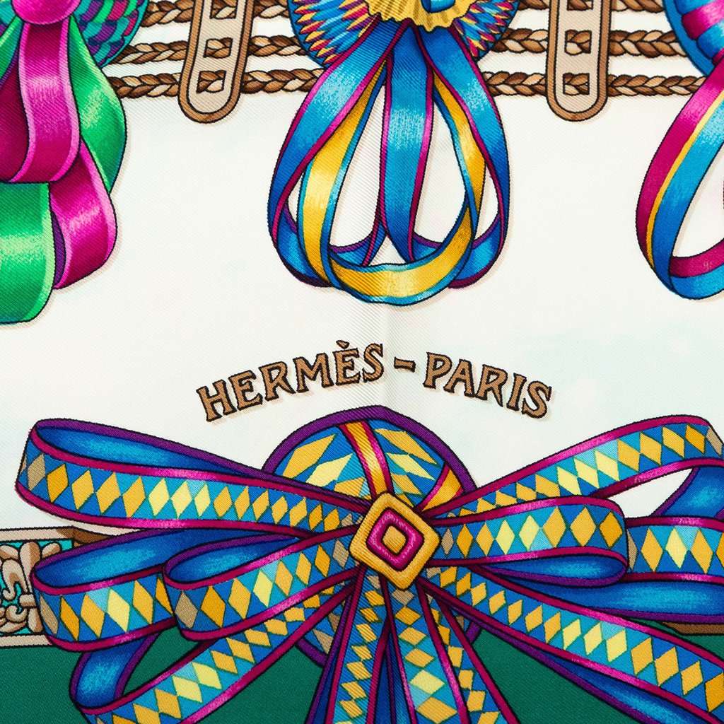 Hermès Les Rubans du Cheval Silk Scarf 90 White Very good - Box View