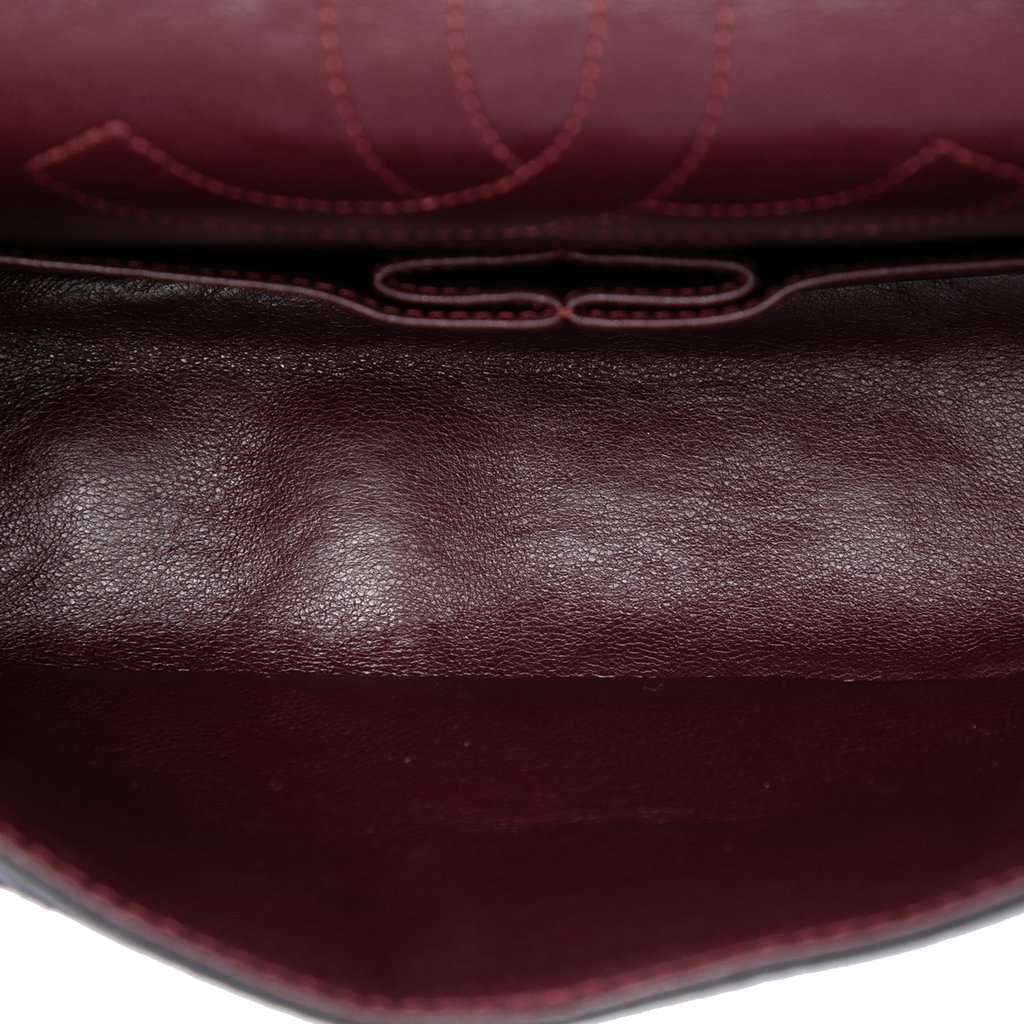 Chanel Quilted Aged Calfskin Reissue 2.55 Double Flap 225 Black Leather Very good condition - Model View