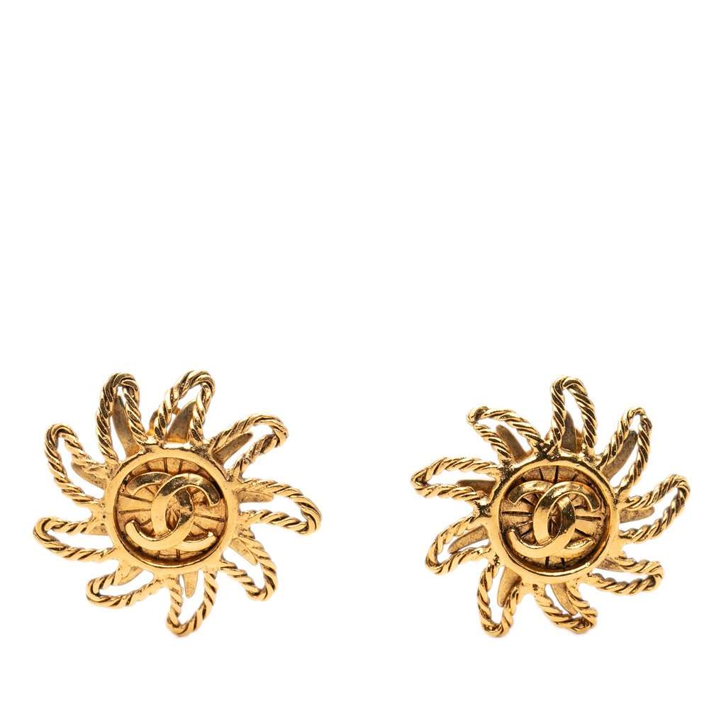 Chanel CC Gold Plated Sun Clip On Earrings Gold Metal Very good condition - Front View