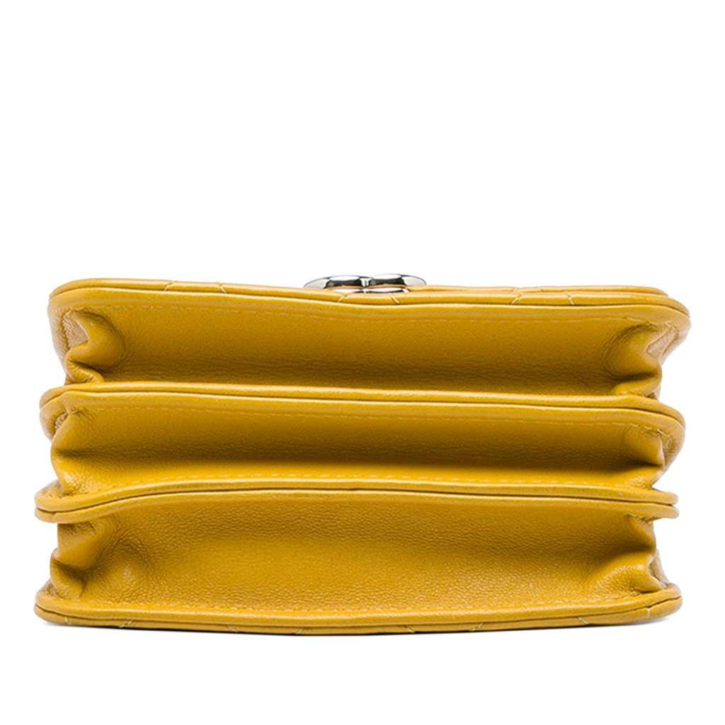 Chanel Mini Lambskin Paris Le19M Charming Top Handle Flap Yellow Leather Very good condition - Inside View