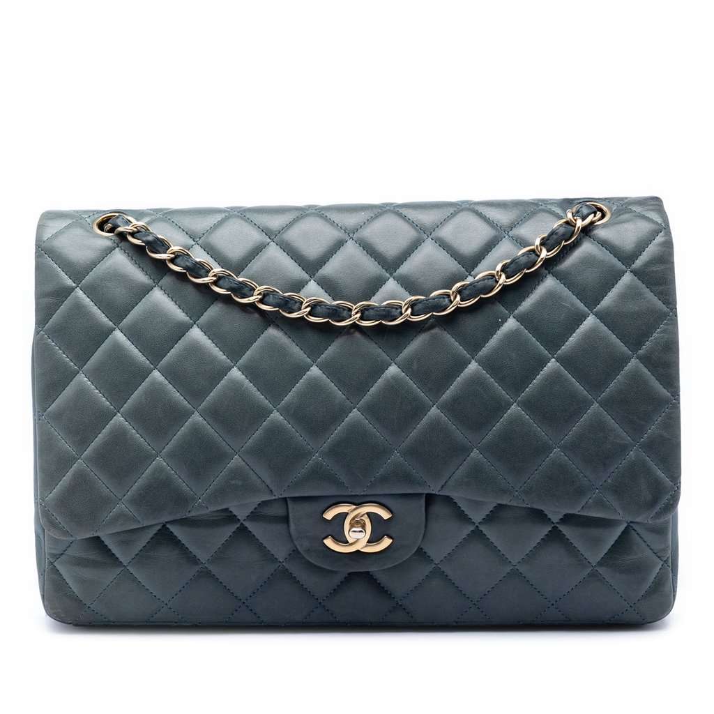 Chanel Maxi Classic Lambskin Single Flap Blue Leather Very good condition - Front View
