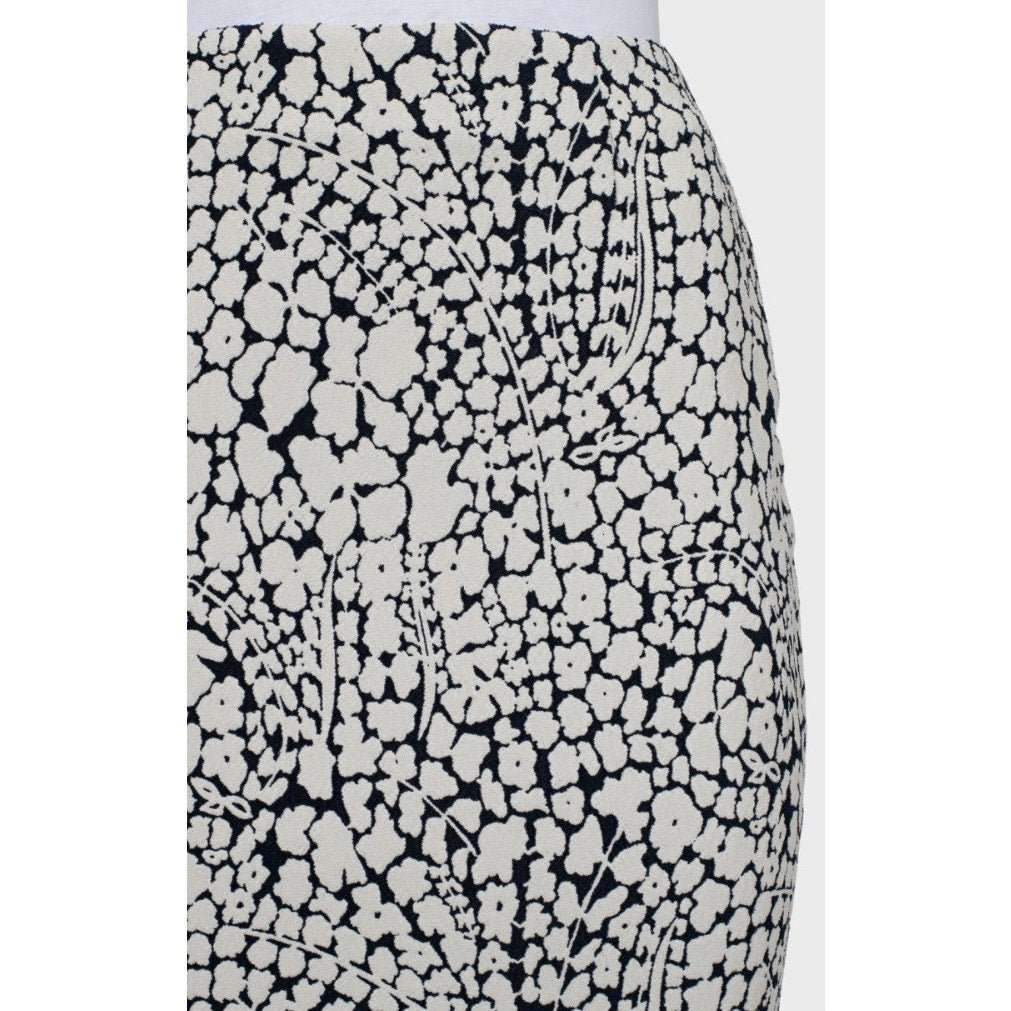 Christian Dior Christian Dior Floral Pencil Skirt - Size XS (EU 32) Pre-owned Black Good condition - Model View