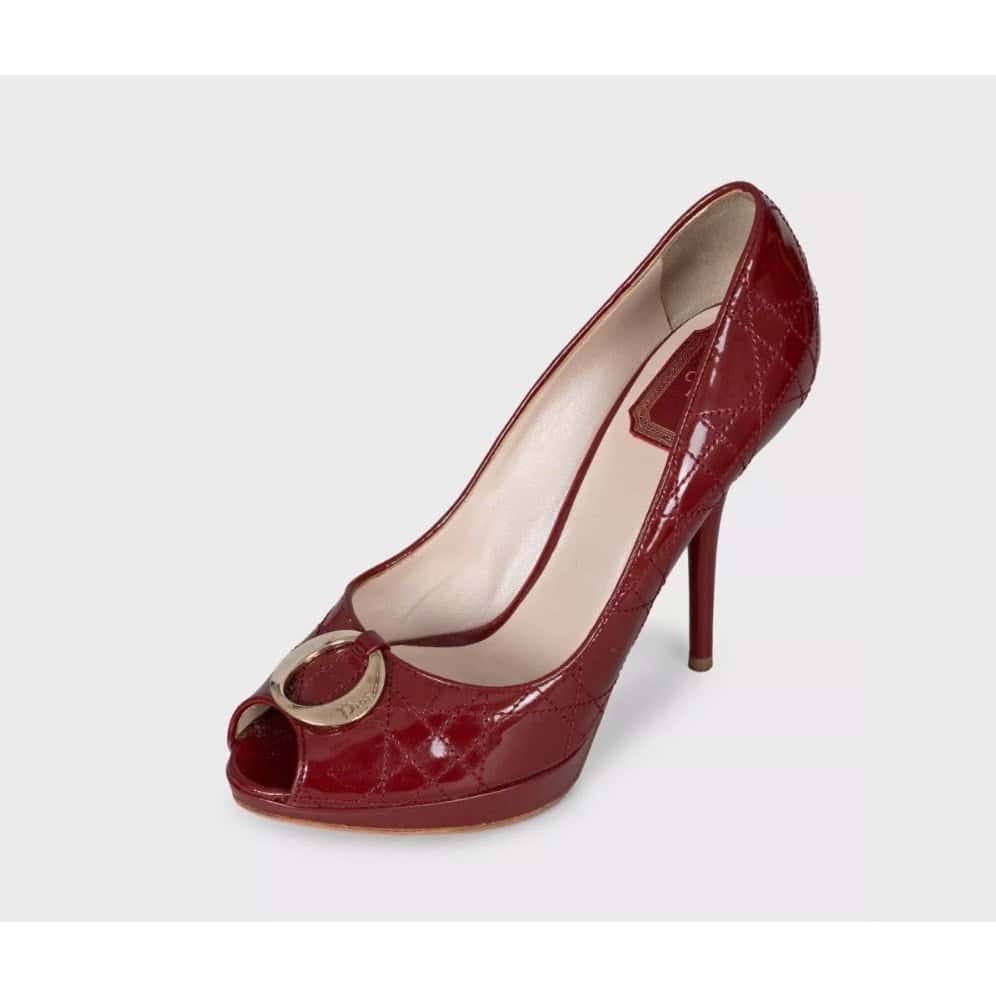Christian Dior Christian Dior Red Patent Leather Heels - Size 38 pre-owned Red Leather Good condition - Inside View