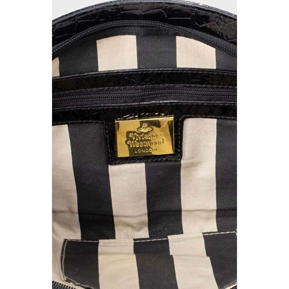 Vivienne Westwood Vivienne Westwood Black Leather Strap Clutch Bag Pre-owned Black Leather Good condition - Model View