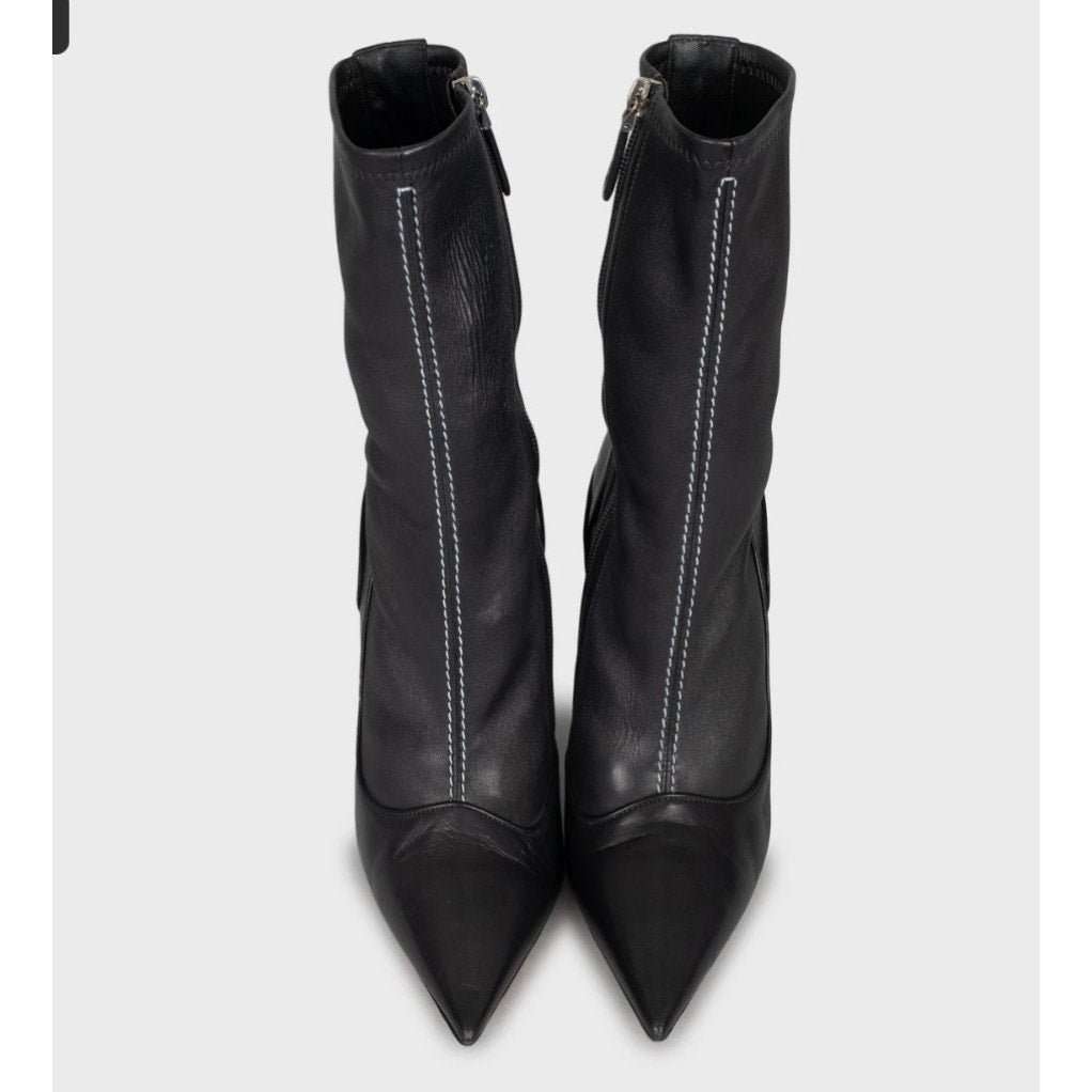 Christian Dior Christian Dior Black Leather Pointed Ankle Boots - EU 39.5 Pre-owned Black Leather Good condition - Back View