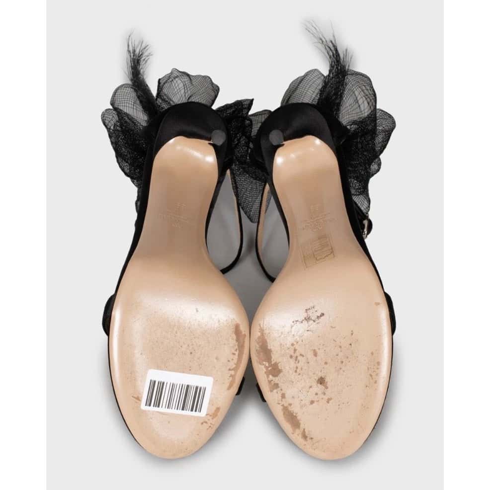 Valentino Valentino Black Suede Bow Stiletto Sandals Size 39 pre-owned Black Suede Good condition - Box View