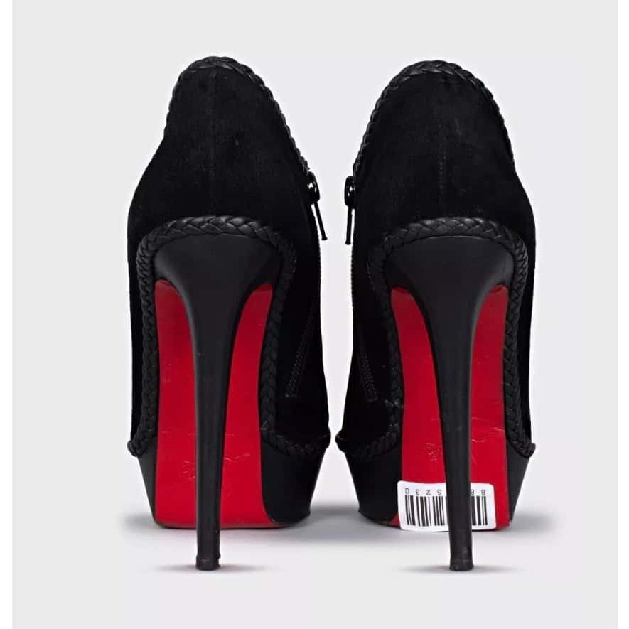 Christian Louboutin Christian Louboutin Black Suede Ankle Booties 37.5 EU Pre-owned Black Suede Good condition - Model View