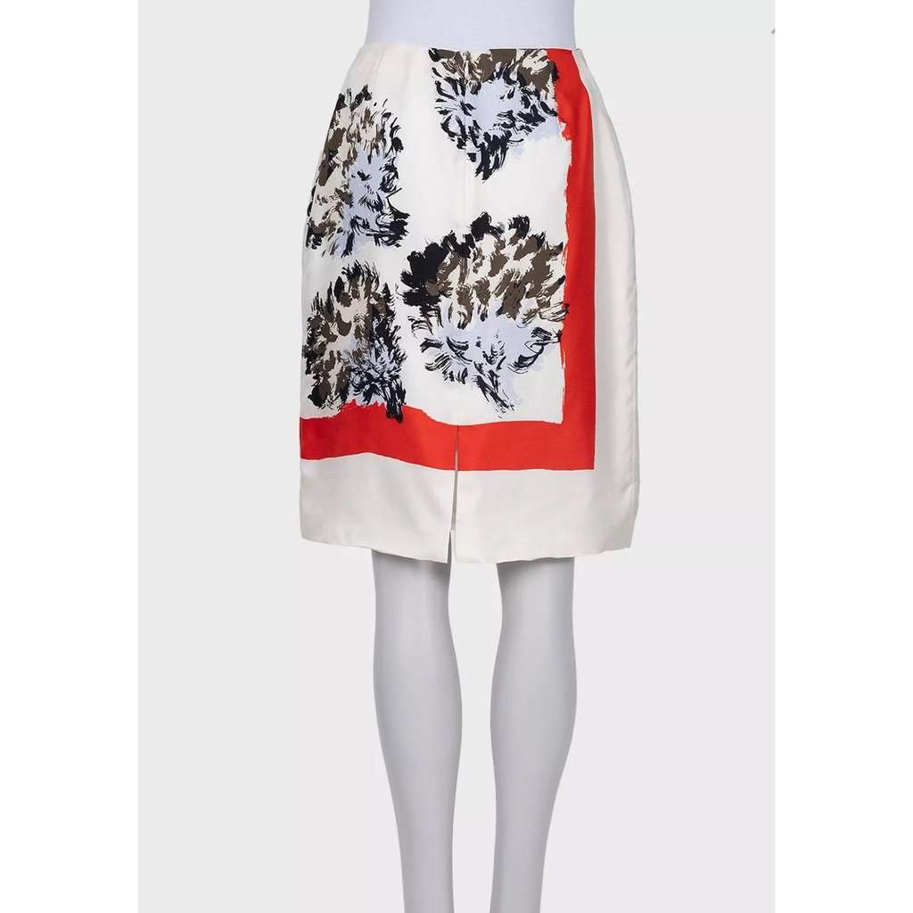 Christian Dior Christian Dior White Floral Silk Skirt - Size 38 Pre-owned White Silk Good condition - Inside View