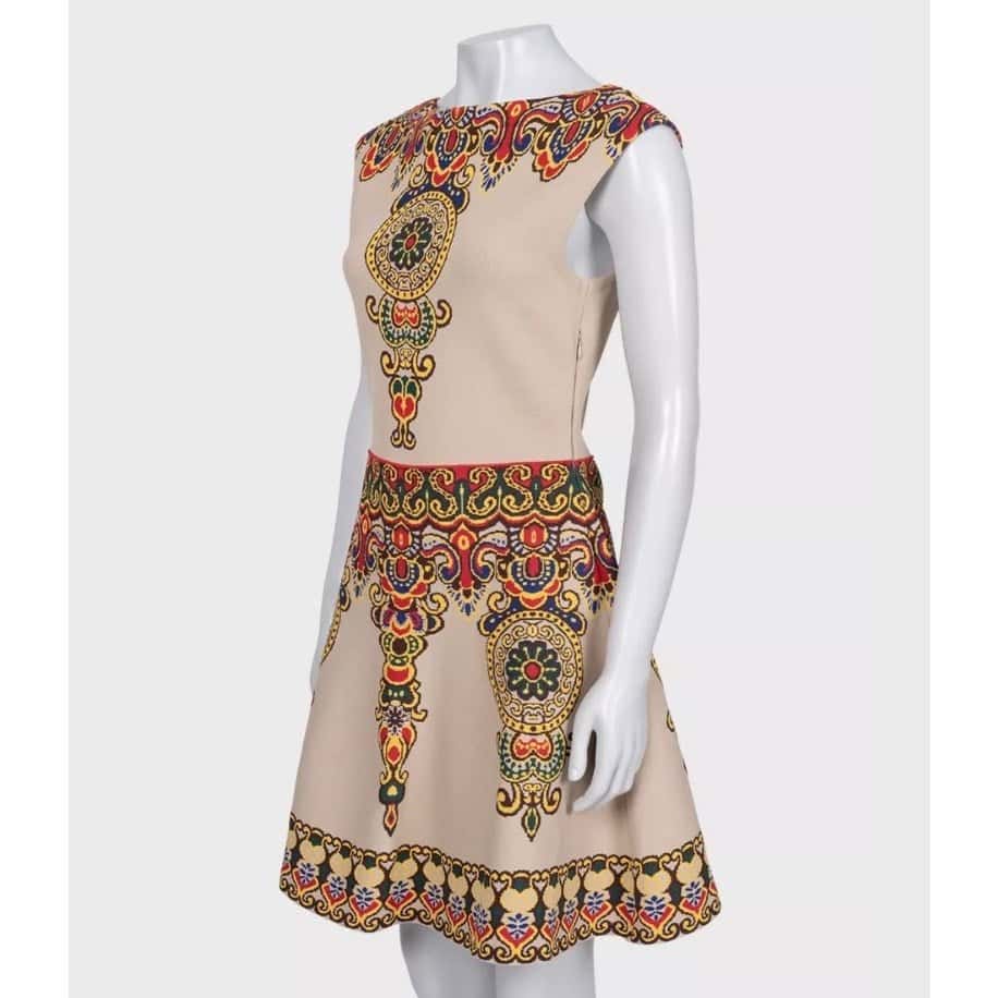 Valentino NWOT Valentino Beige Printed Fitted Dress Sz M Pre-owned Beige Never worn - Back View
