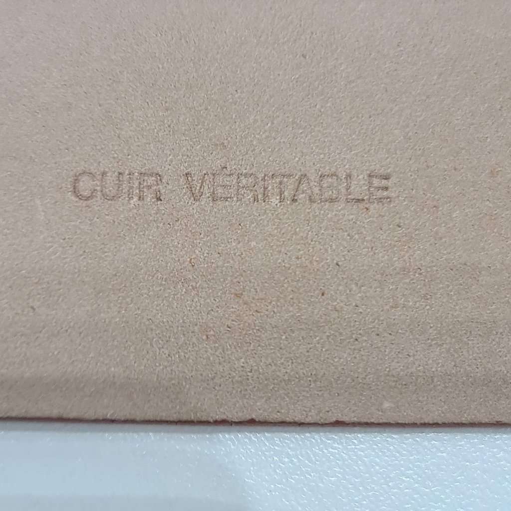 Chanel NWOB Chanel Suede Belt Cruise 2011 - Size 85 pre-owned Black Suede Never worn - Box View