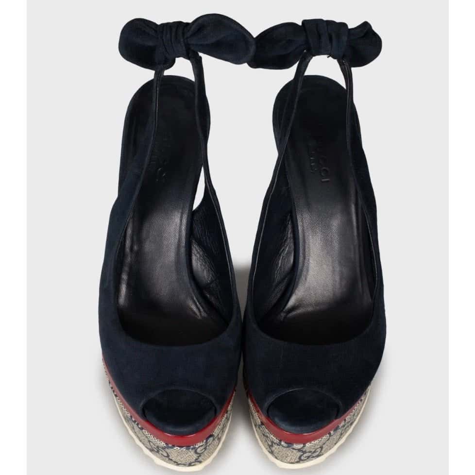 Gucci Gucci Blue Suede Wedge Sandals  Size 36 Pre-owned Blue Suede Good condition - Back View