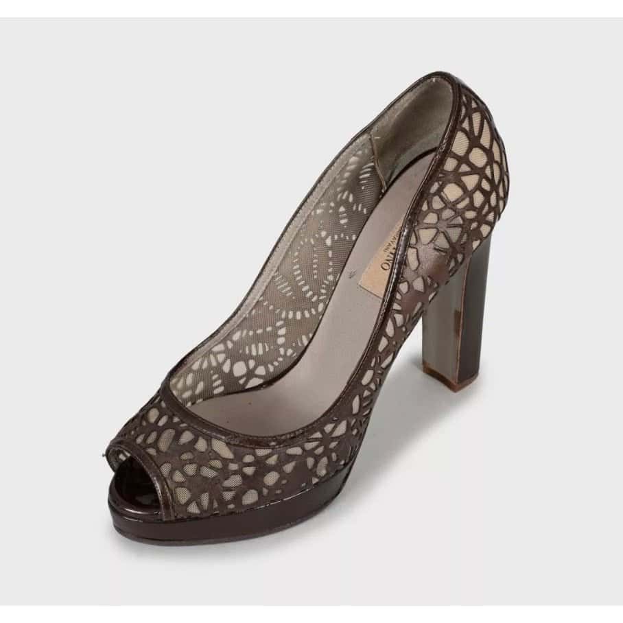 Valentino Valentino Perforated Leather Open-Toe Pumps - Brown, Sz 36.5 pre-owned Brown Leather Good condition - Inside View