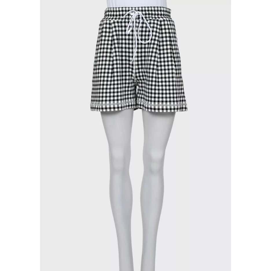 Miu Miu Miu Miu Houndstooth Cotton Suit with Shorts - Size S Pre-owned Black Cotton Never worn, with tag - Model View