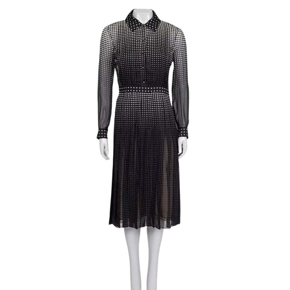 Gucci NWT Gucci 2024 Black Silk Fitted Dress - IT40/S pre-owned Black Silk Never worn, with tag - Front View