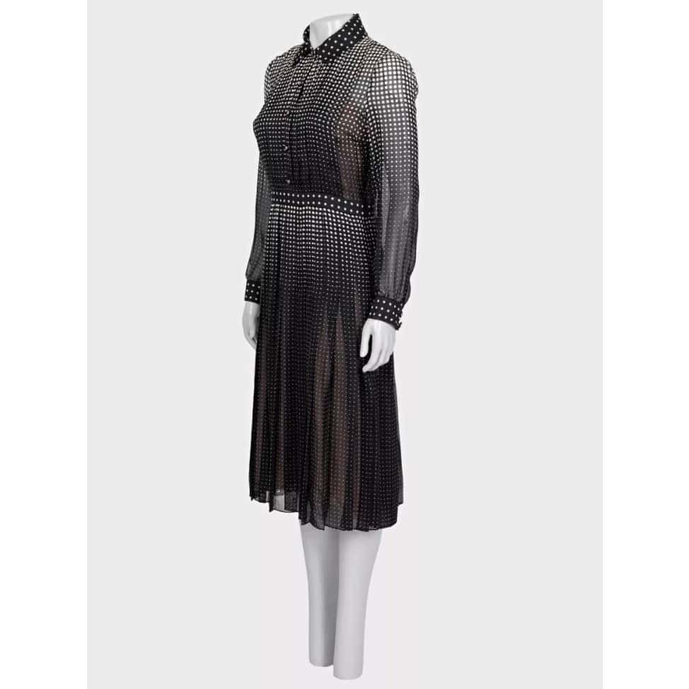 Gucci NWT Gucci 2024 Black Silk Fitted Dress - IT40/S pre-owned Black Silk Never worn, with tag - Back View
