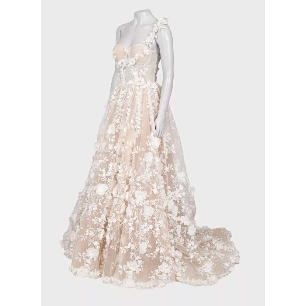 Unsigned Dell'Amore Zemfira Wedding Gown - Size S pre-owned Beige Good condition - Back View