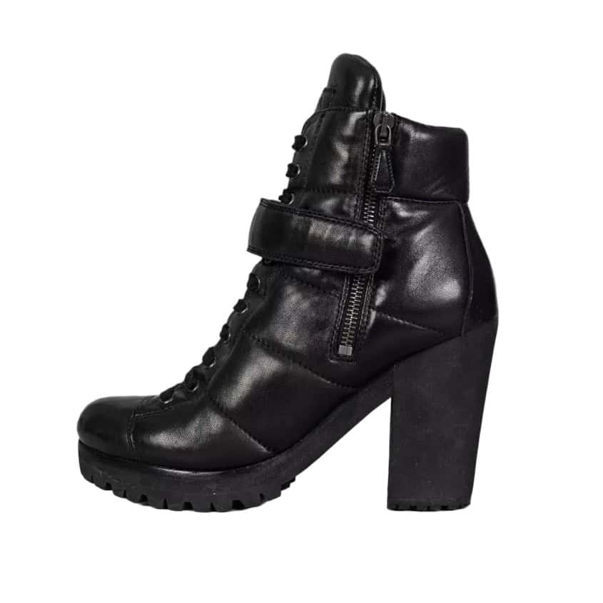 Prada Prada Sport Black Leather Ankle Boots Size 37.5 pre-owned Black Leather Good condition - Front View