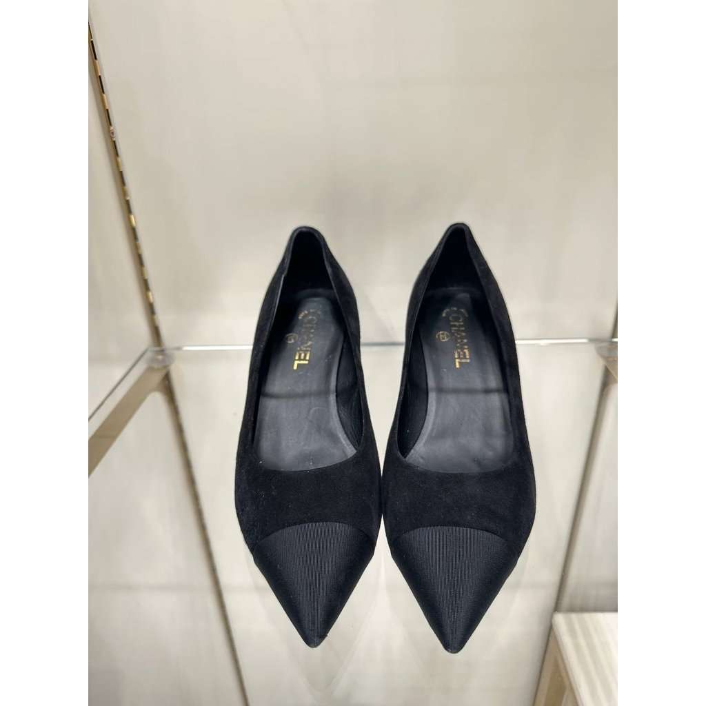 Chanel Chanel Black Suede Textile Pointed Toe Pumps 41 Pre-owned Black Suede Good condition - Back View