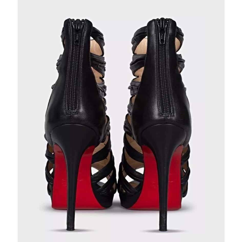 Christian Louboutin Christian Louboutin Black Leather Striped Pumps 36.5 Pre-owned Black Leather Good condition - Model View