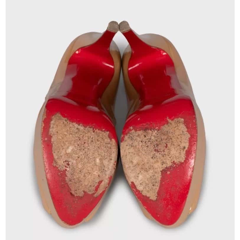Christian Louboutin Christian Louboutin Beige Leather High Platform Pumps Sz.37 pre-owned Beige Leather Good - Box View