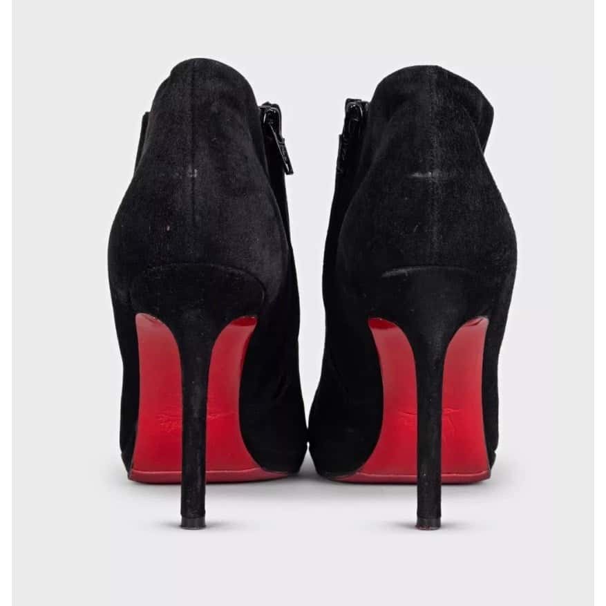 Christian Louboutin Christian Louboutin Black Suede Ankle Boots Size 38 Pre-owned Black Suede Good - Model View