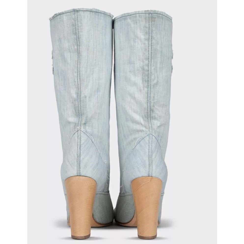 Chanel Chanel Logo Denim Ankle Boots - EU 39.5  Pre-owned Blue Denim Good - Model View