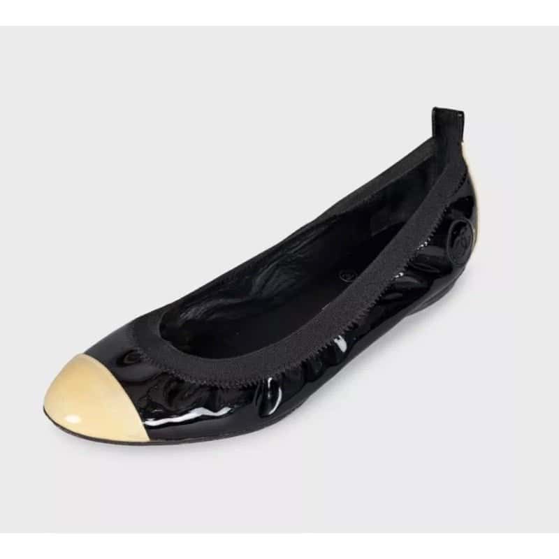 Chanel Chanel Black Patent Leather Ballerina Flats - Size 39.5 pre-owned Black Leather Good - Inside View