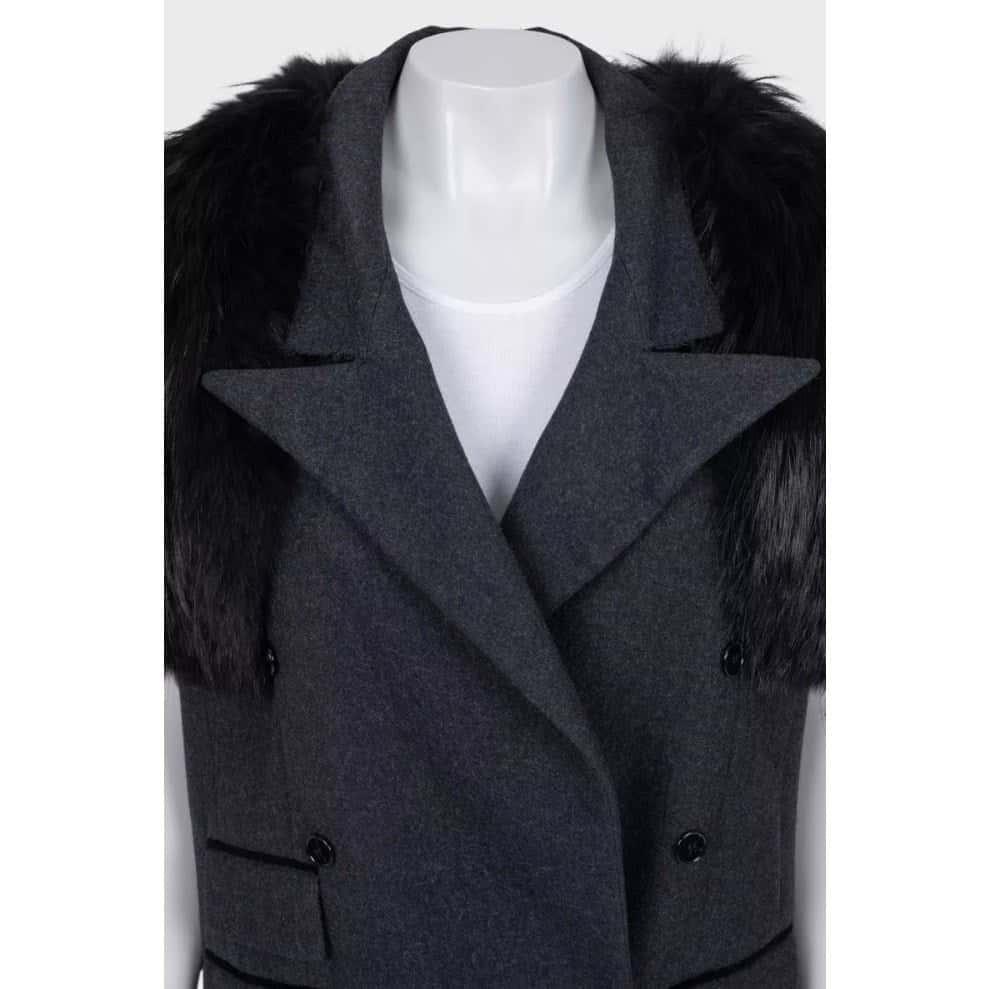 Dolce & Gabbana Dolce & Gabbana Gray Wool & Faux Fur Double-Breasted Vest Sz.40 pre-owned Grey Wool Good condition - Model View
