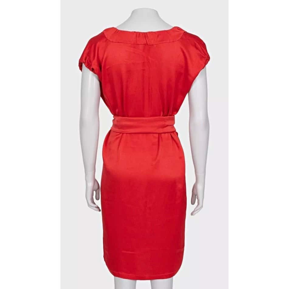 Saint Laurent Saint Laurent Red Silk Dress - Size M pre-owned Red Silk Good condition - Inside View