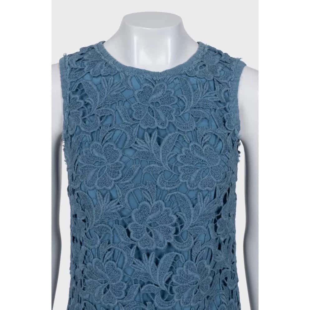 Dolce & Gabbana Dolce & Gabbana Light Blue Lace Straight Dress IT40/S Pre-owned Blue Lace Never worn - Model View
