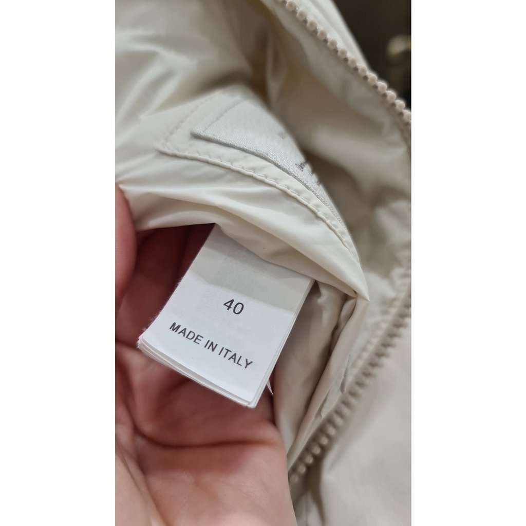 Brunello Cucinelli Brunello Cucinelli Quilted Silk Blend Bomber Jacket Sz.40 pre-owned Beige Silk Good condition - Model View