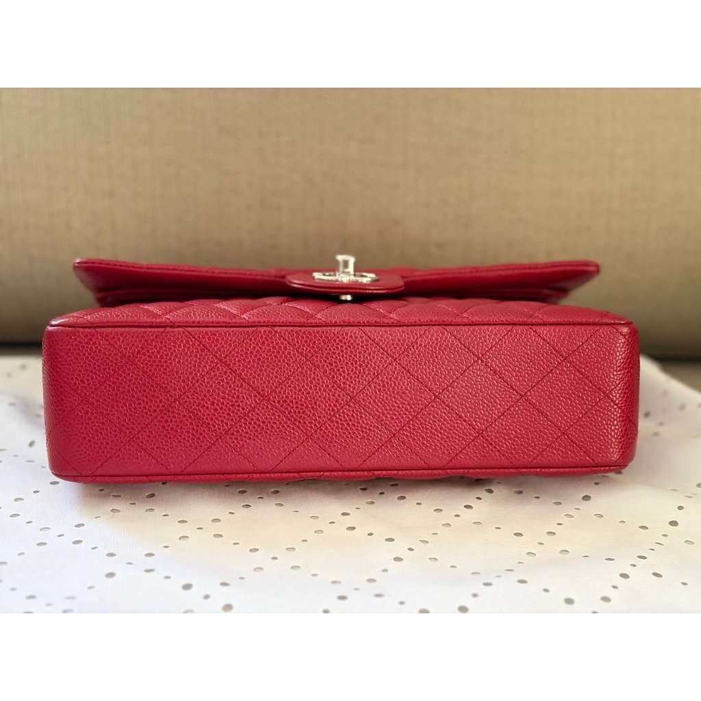 Chanel Chanel Timeless Medium 25 Red Grained Caviar Leather Flap Bag Pre-owned Red Leather Good condition - Box View