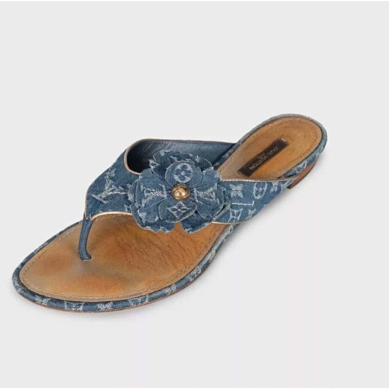 Louis Vuitton Louis Vuitton Denim Monogram Flip-Flops – Size 39 Pre-owned MultiColor Denim Good condition - Inside View