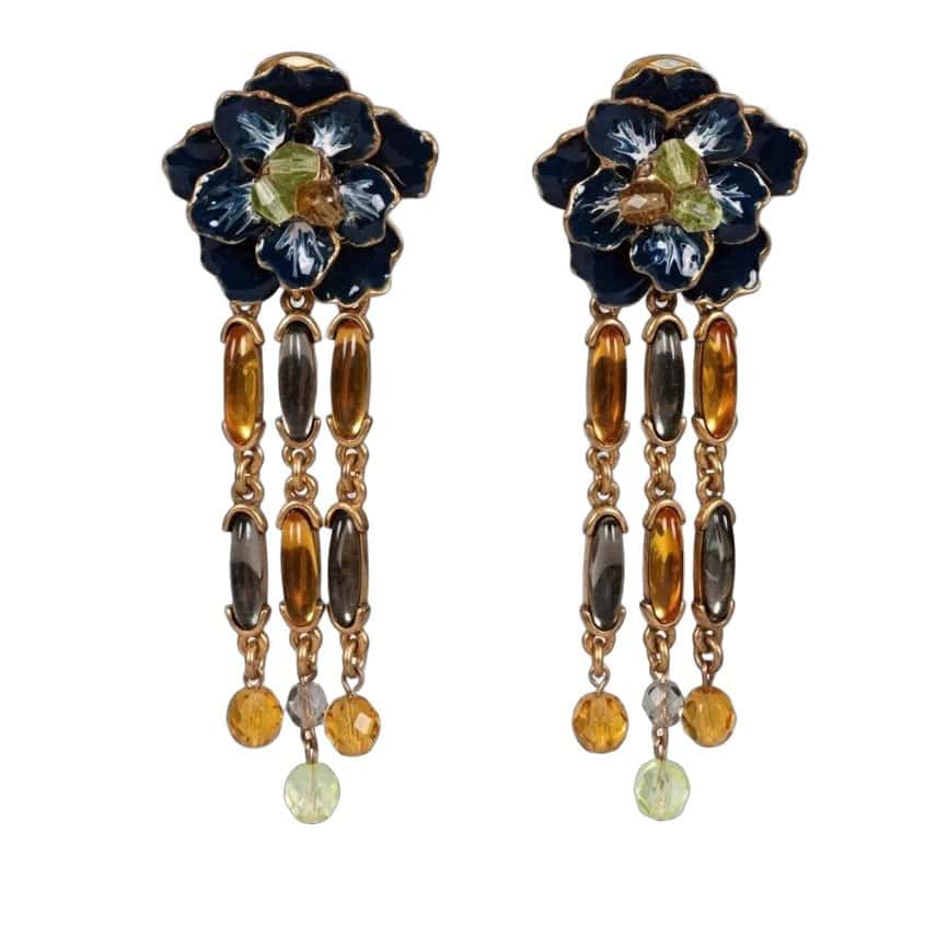 Oscar de la Renta Oscar de la Renta Gold Tone Flower Clip-On Earrings Pre-owned Gold Good condition - Front View