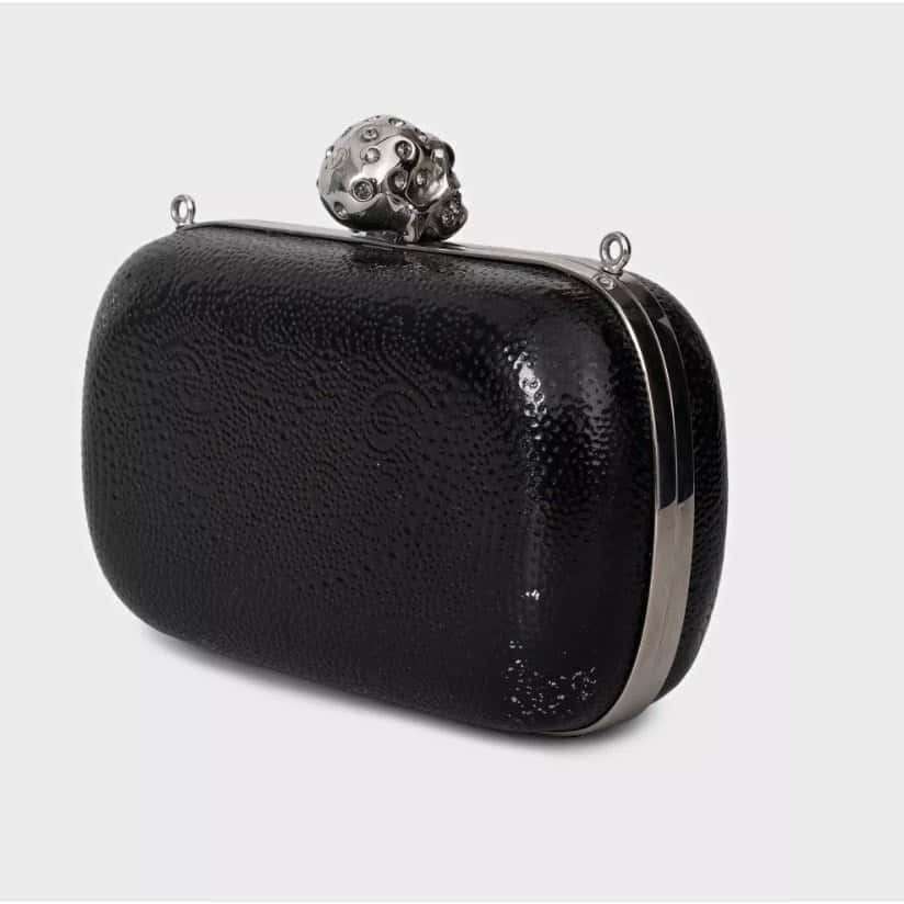 Alexander McQueen Alexander McQueen Black Leather Skull Clutch Bag Pre-owned Black Leather Good condition - Back View